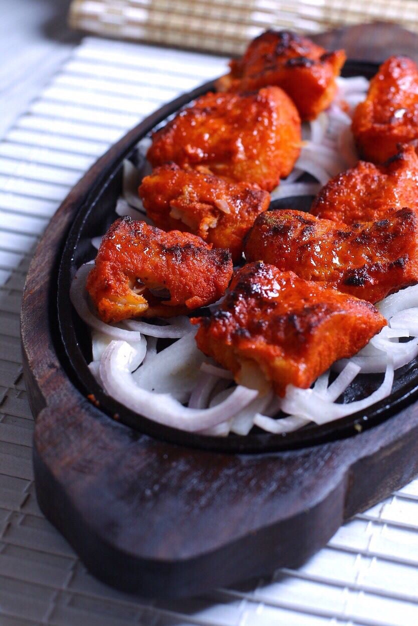 CHICKEN TANDOORI SIZZLER