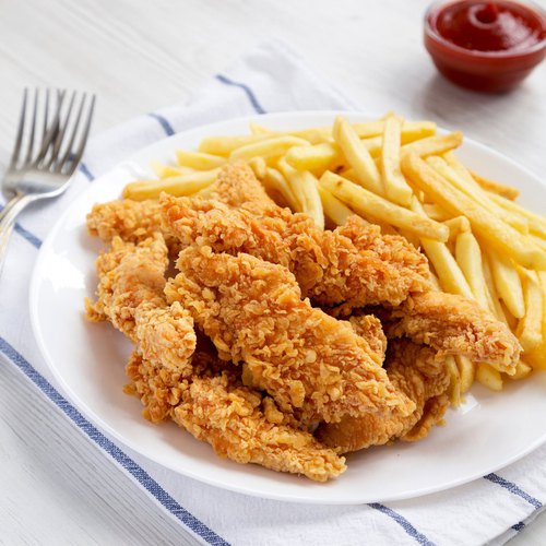 PAPAS FRITAS CON POLLO